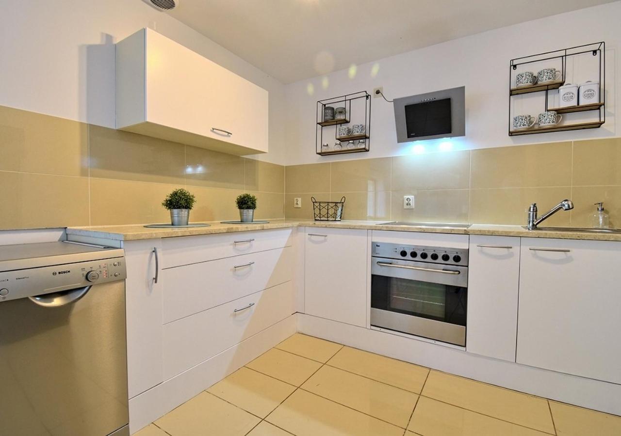Apartament Plazowy Ukiel Olsztyn  Buitenkant foto